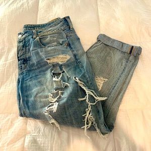 Tomgirl Distressed Jeans- American Eagle 12S